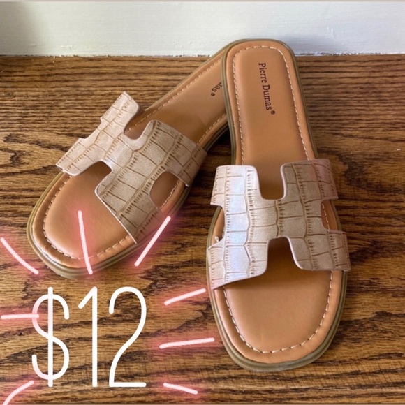Pierre Dumas Shoes - NEW Nude Croc Sandal Size 6.5